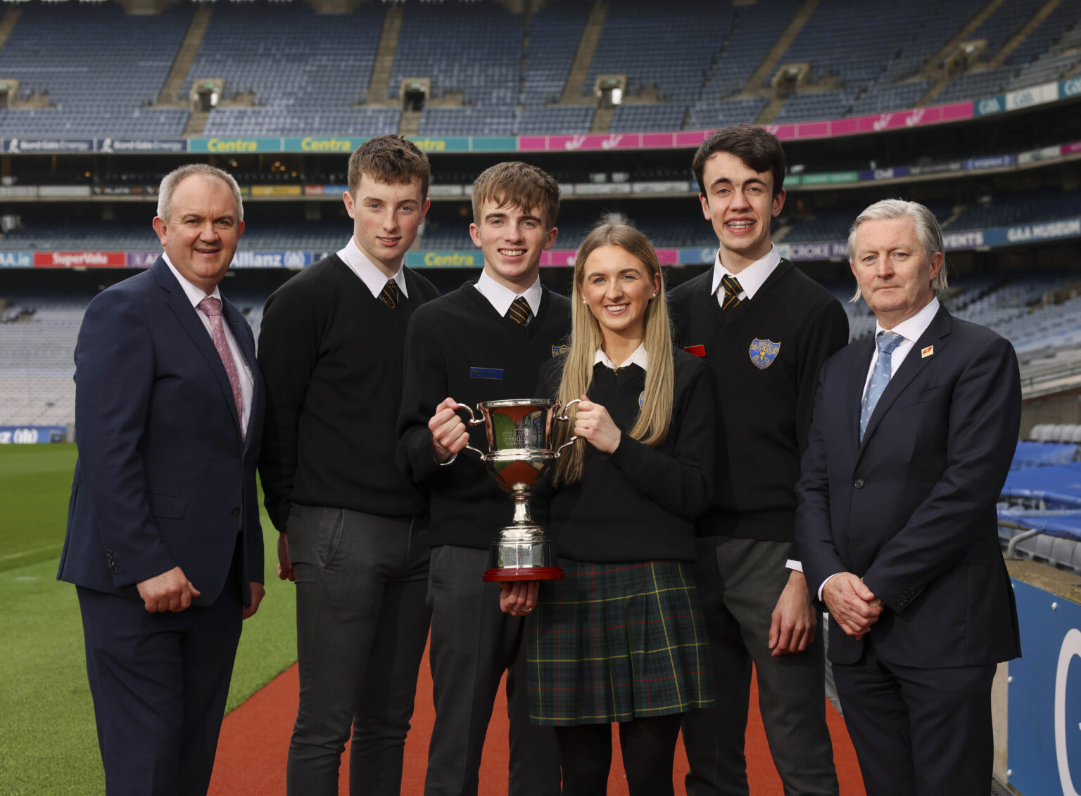Pictured are students, Oisin Colleran, and Cormac Delaney, Amy Higgins and Peter O’Neill, from Holy Rosary College, Mountbellew who were announced as the overall winners of the 2023 Certified Irish Angus School’s Competition sponsored by ABP and Kepak at an awards ceremony in Croke Park.  The four students secured the win after impressing the judges with their research project which focussed on “Improving Quality of Beef for Consumers” for the prestigious cattle-rearing competition, now celebrating its ninth year.  Photo Chris Bellew / Fennell Photography